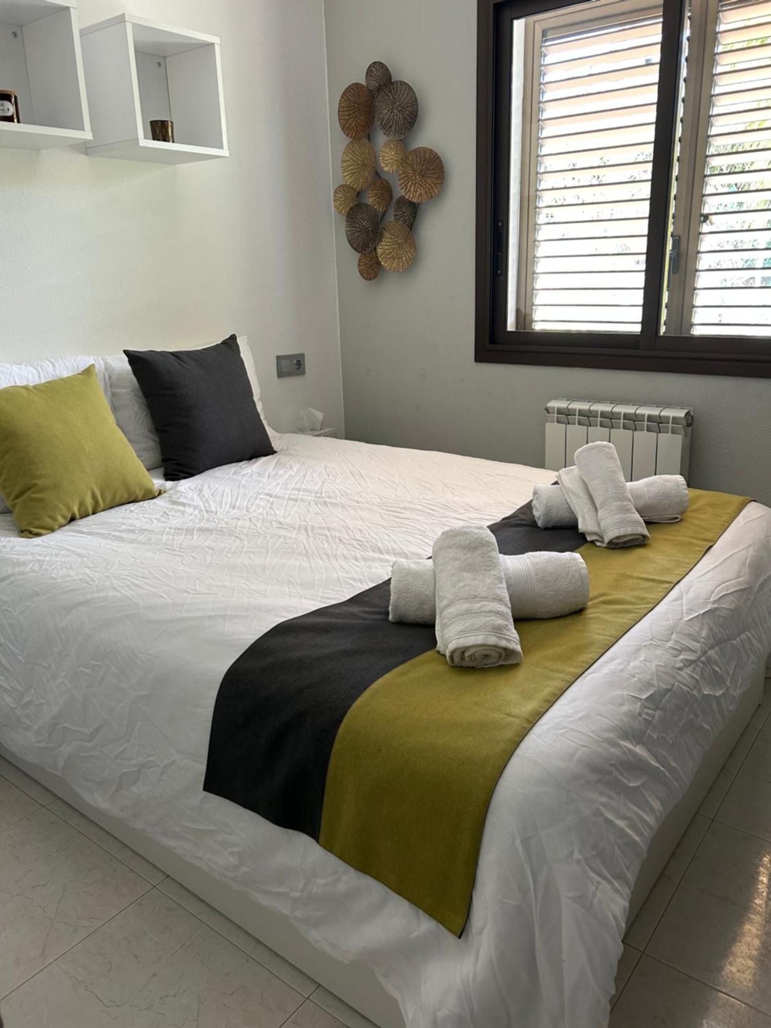 Appartement Duplex Rosas Avec Terrasse Magnifique Jacuzzi Vue Mer Buitenkant foto